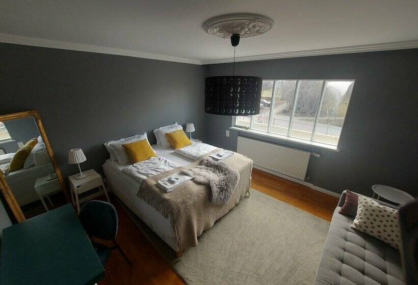 پانسیون Ig Akureyri