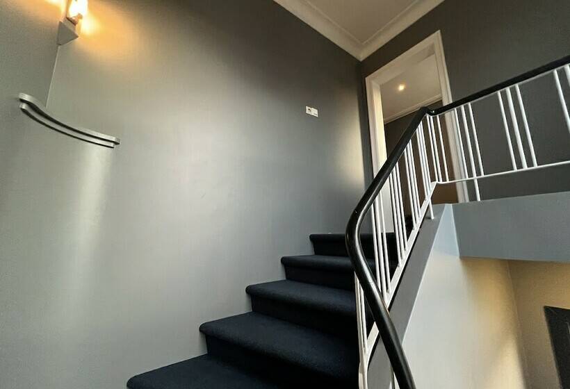 پانسیون Ig Akureyri