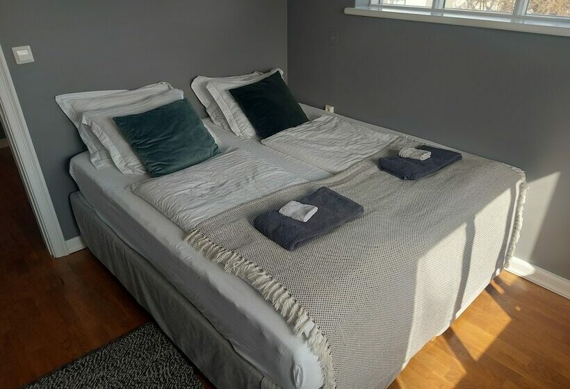 پانسیون Ig Akureyri