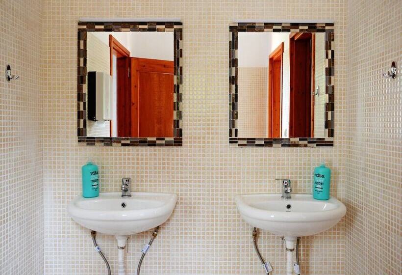 פנסיון La Locanda