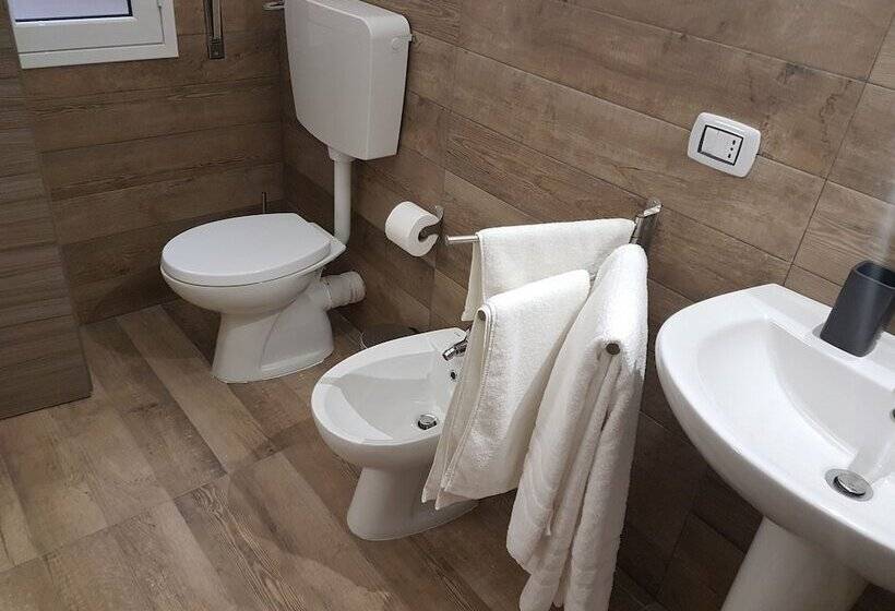 بنسيون Maqueda Home