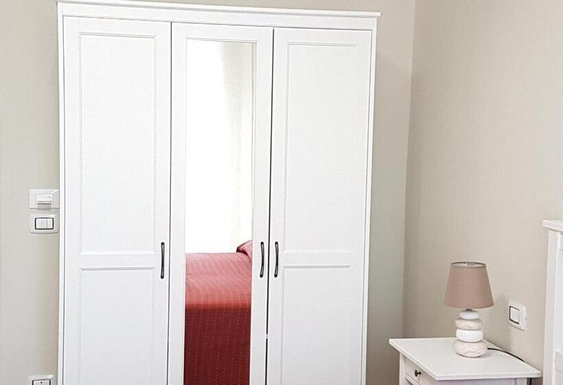 بنسيون Maqueda Home