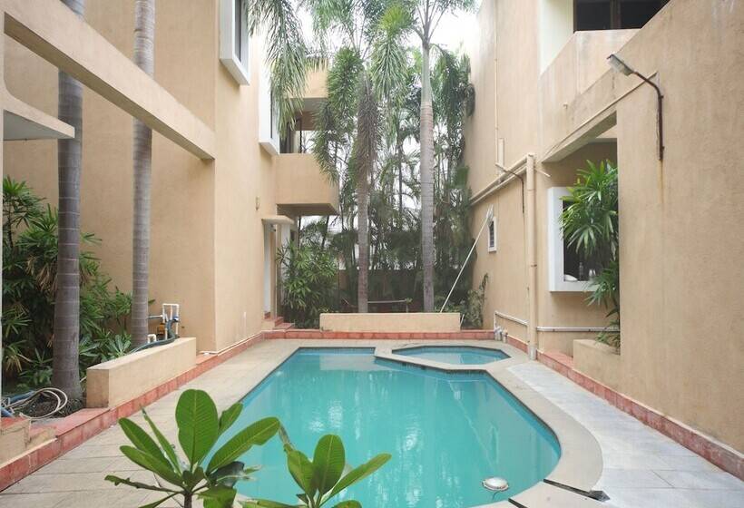 膳宿费 Oyo 15517 Kms House