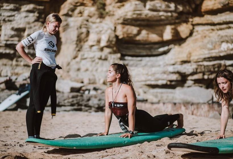 پانسیون Surfer S Den Ericeira