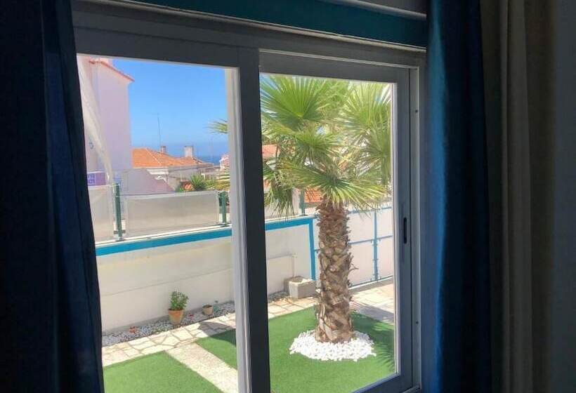 پانسیون Surfer S Den Ericeira