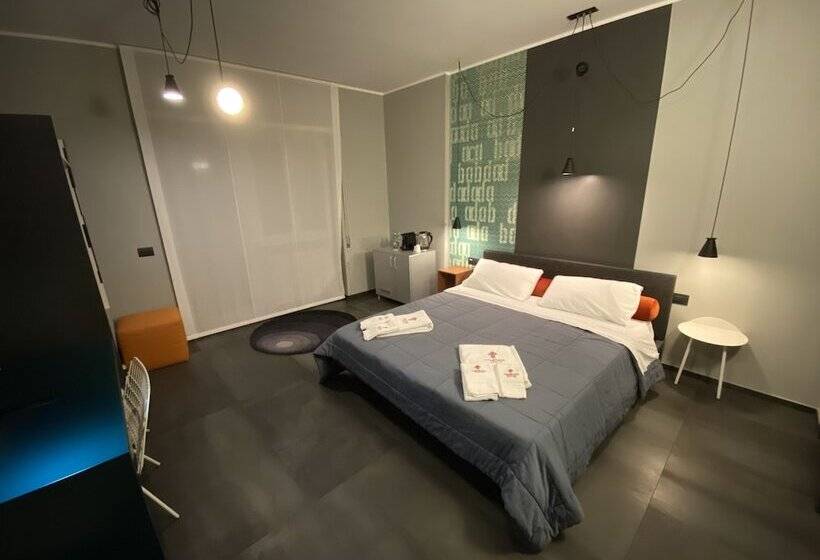 پانسیون Tiburtina Suites, Roma