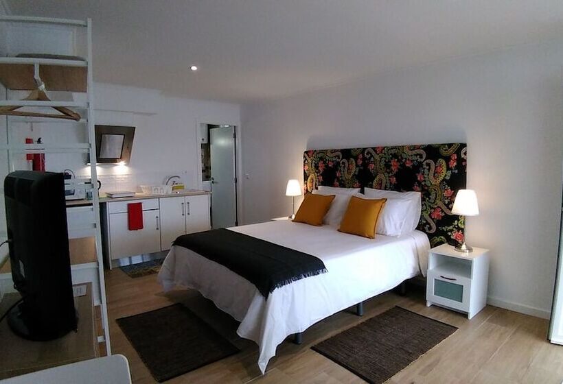 פנסיון Vistalmar São Martinho