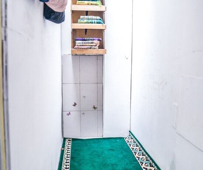 Simplycity Hostel Syariah