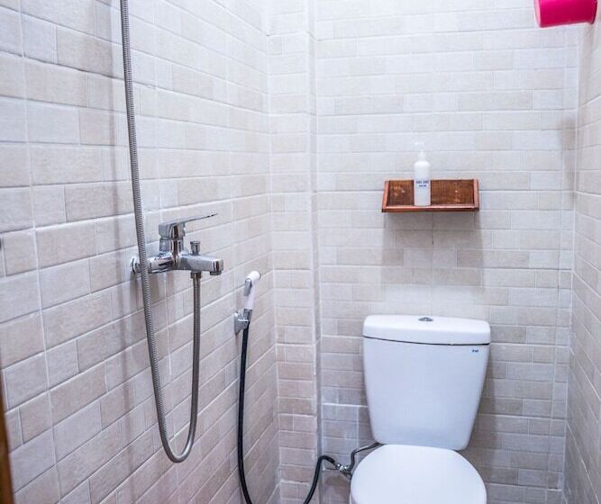 Simplycity Hostel Syariah