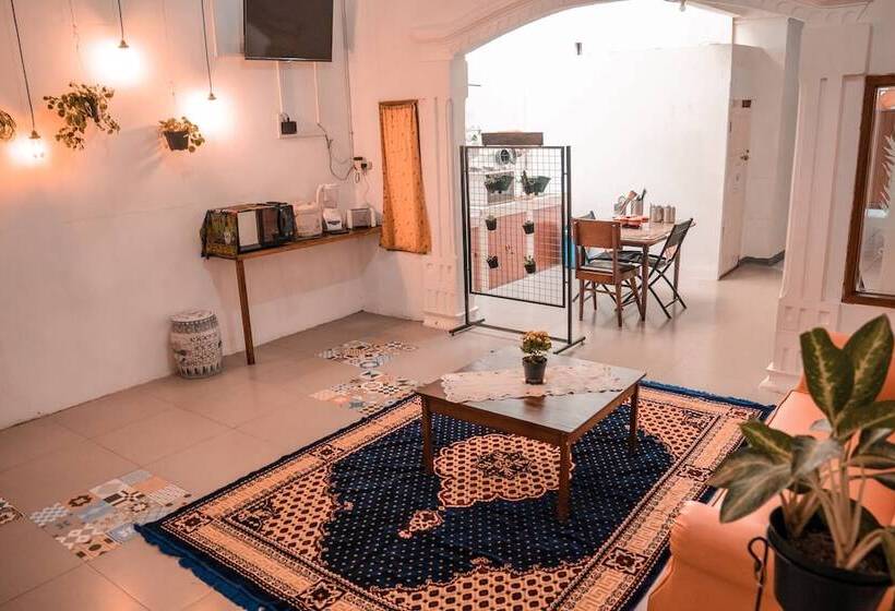 Simplycity Hostel Syariah