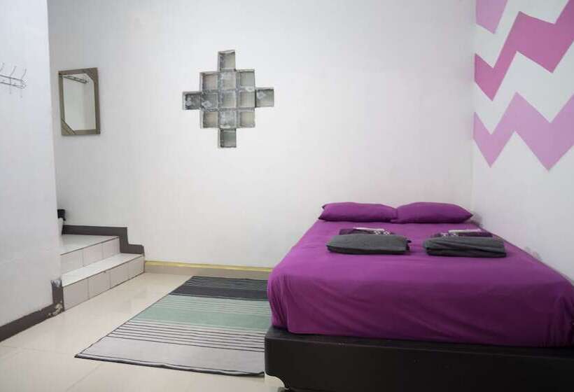 Simplycity Hostel Syariah
