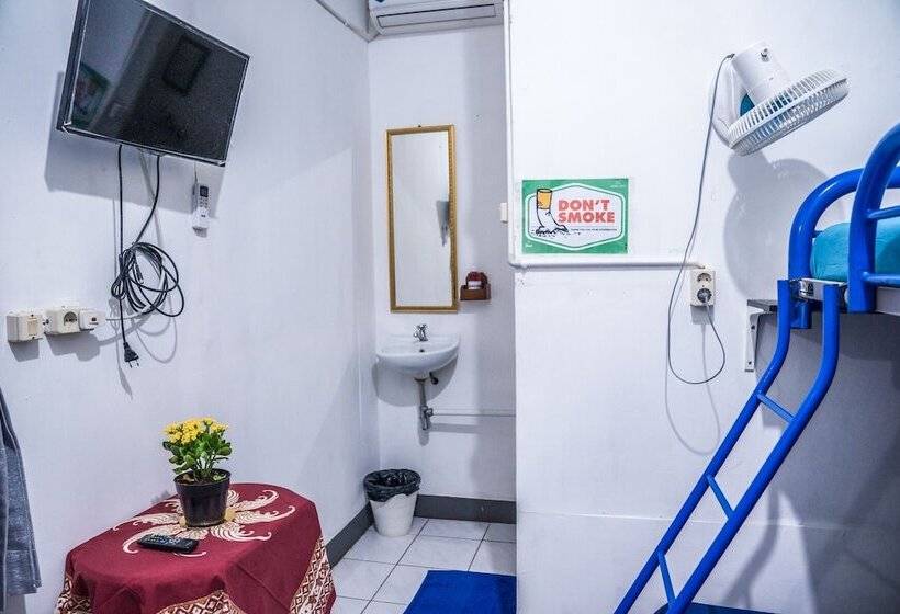 Simplycity Hostel Syariah