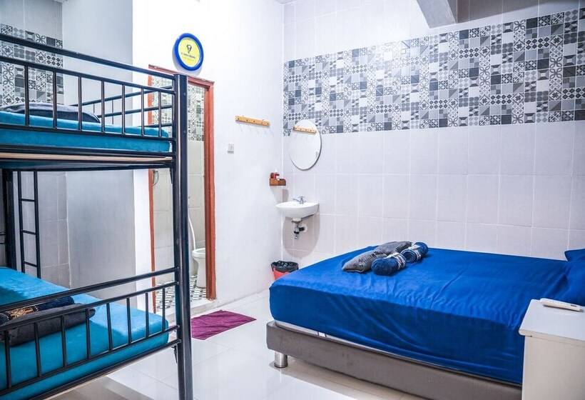 Simplycity Hostel Syariah