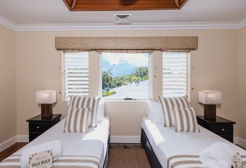Villa Beach Palm Cove