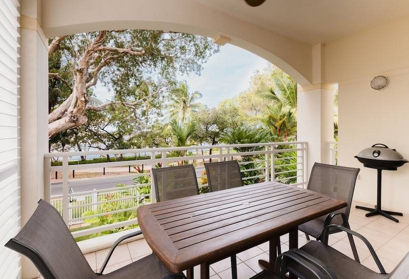 Villa Beach Palm Cove