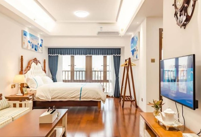 Western Theme Holiday Apartment