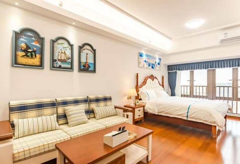 Western Theme Holiday Apartment