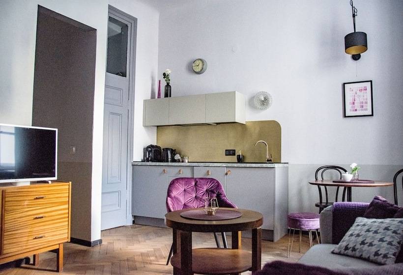 Aparthotel Nowy świat 28