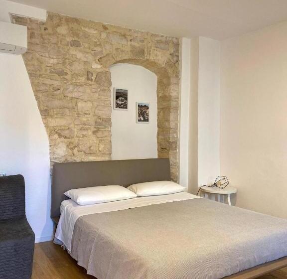 مبيت وإفطار Altrelli Rooms