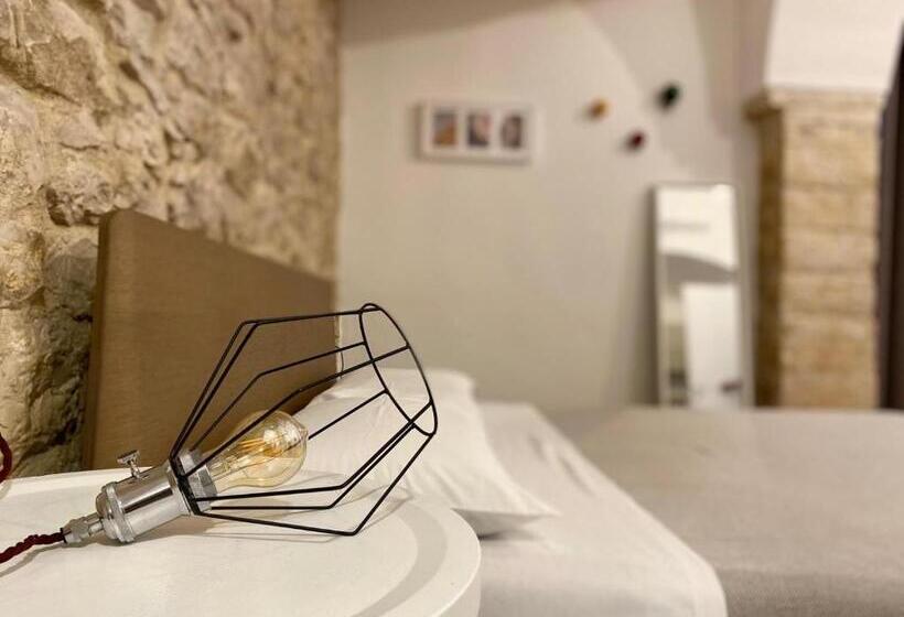 مبيت وإفطار Altrelli Rooms