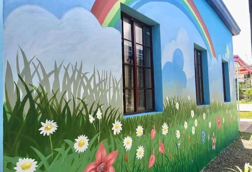 تختخواب و صبحانه Blue Summer Suites