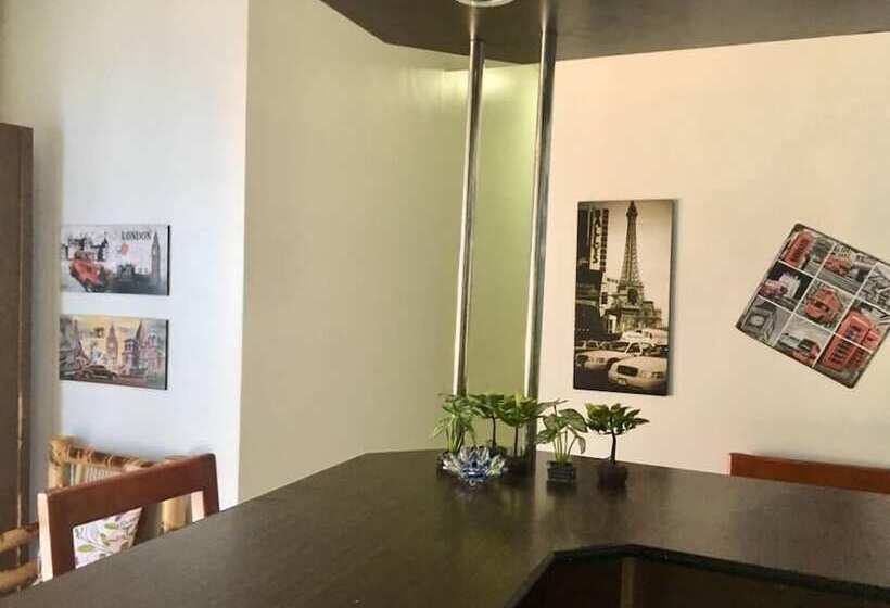 تختخواب و صبحانه Blue Summer Suites