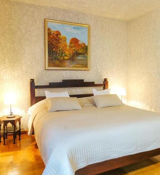 مبيت وإفطار Casa Natalia