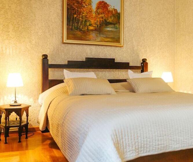 مبيت وإفطار Casa Natalia