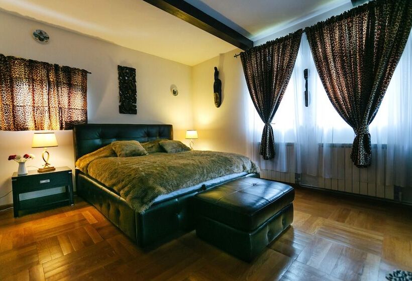 مبيت وإفطار Casa Natalia