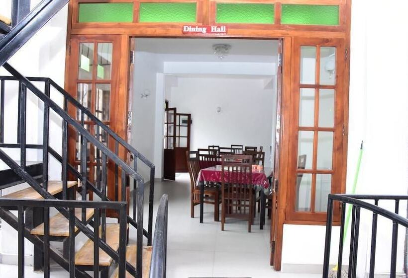 ベッドアンドブレックファースト Grand View Guest House & Restaurant