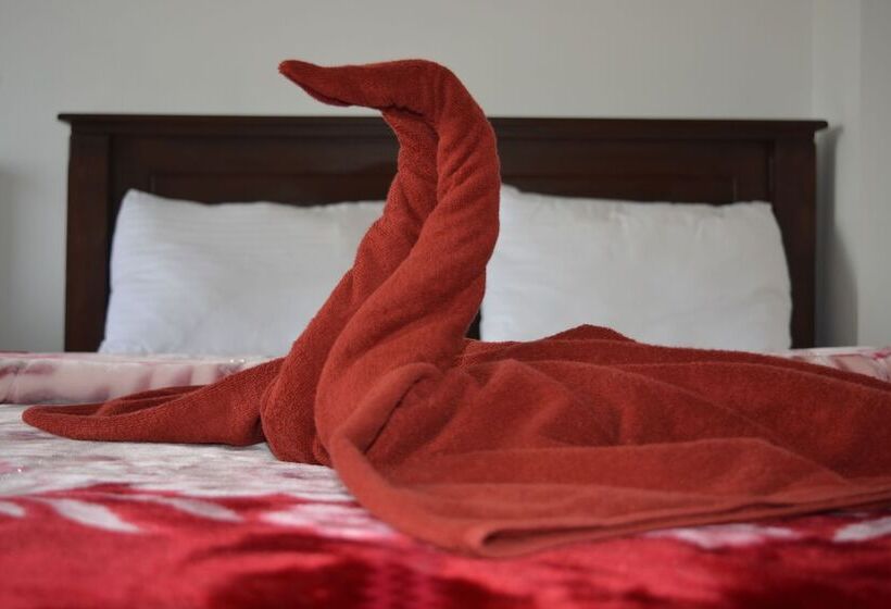 ベッドアンドブレックファースト Grand View Guest House & Restaurant