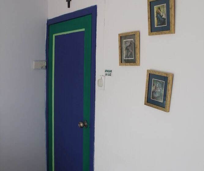 צימר Hostal Sakti