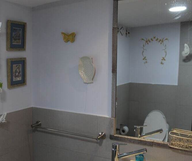 צימר Hostal Sakti