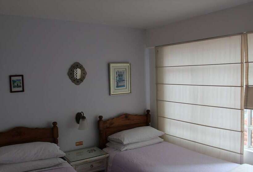 צימר Hostal Sakti