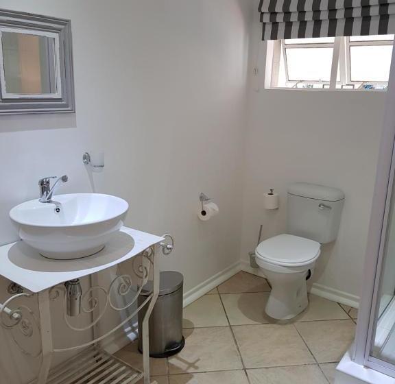 צימר Hunter S Lodge Ladysmith