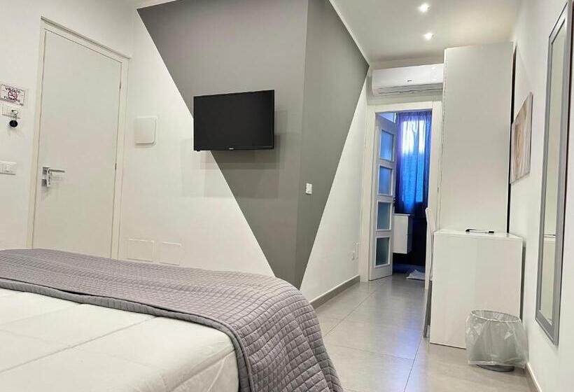 ベッドアンドブレックファースト Le Tre Rose