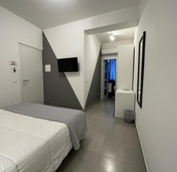 ベッドアンドブレックファースト Le Tre Rose