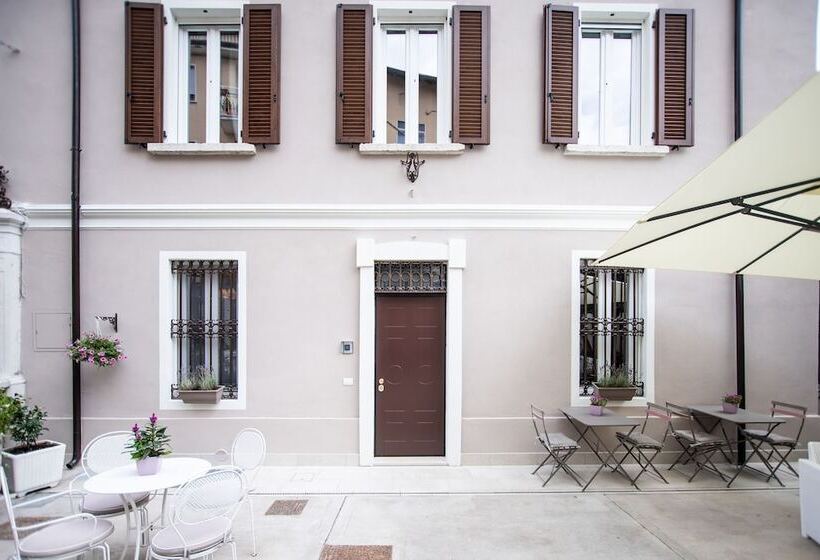 Bed and Breakfast Residenza Elisa