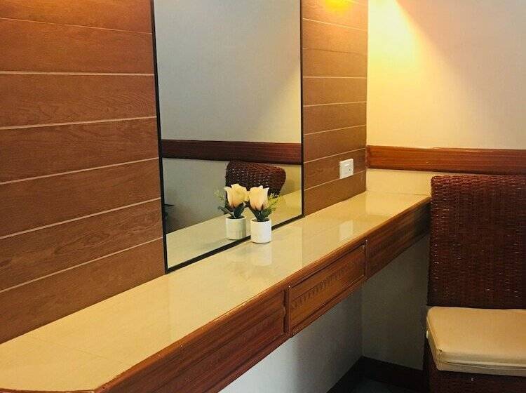 Coconut Pension House