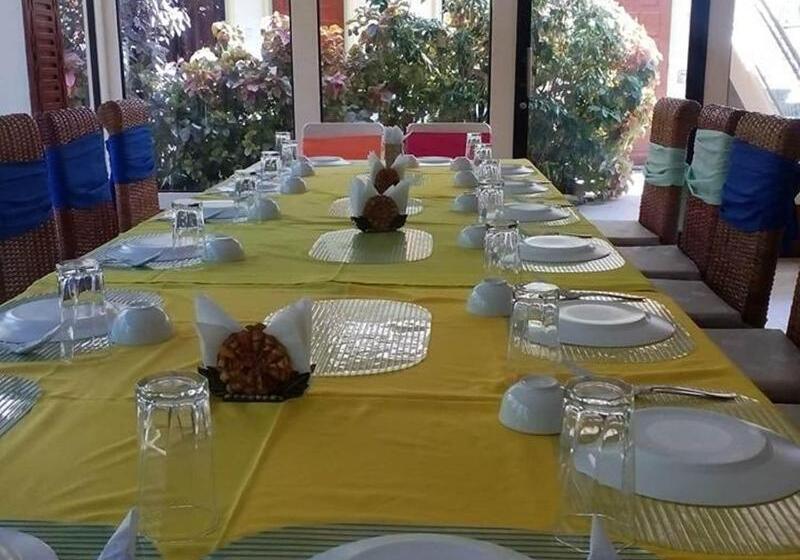 Coconut Pension House