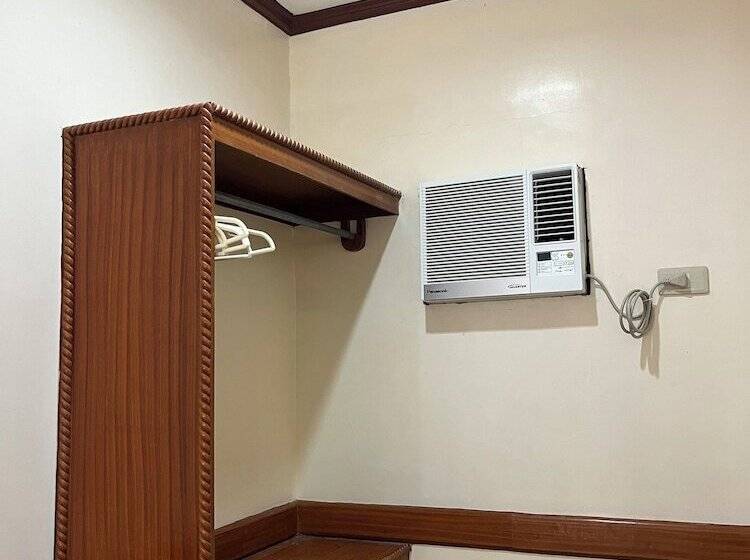 Coconut Pension House