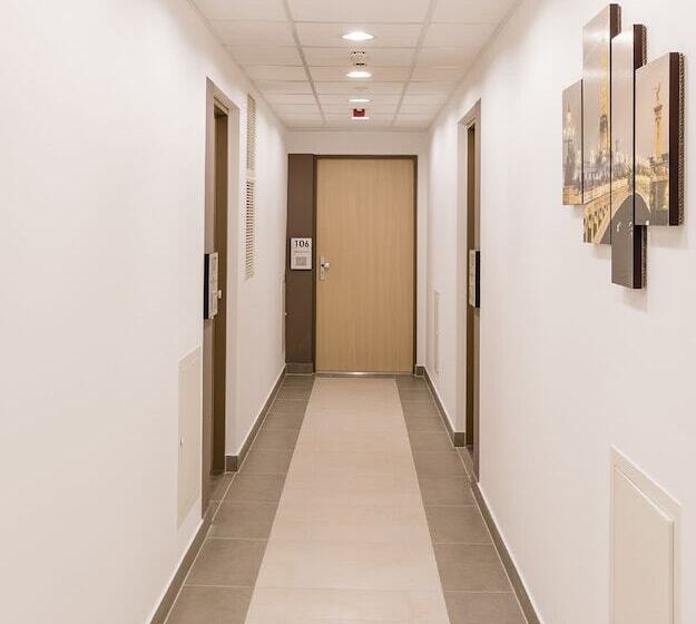 Corvin Holiday Apartments