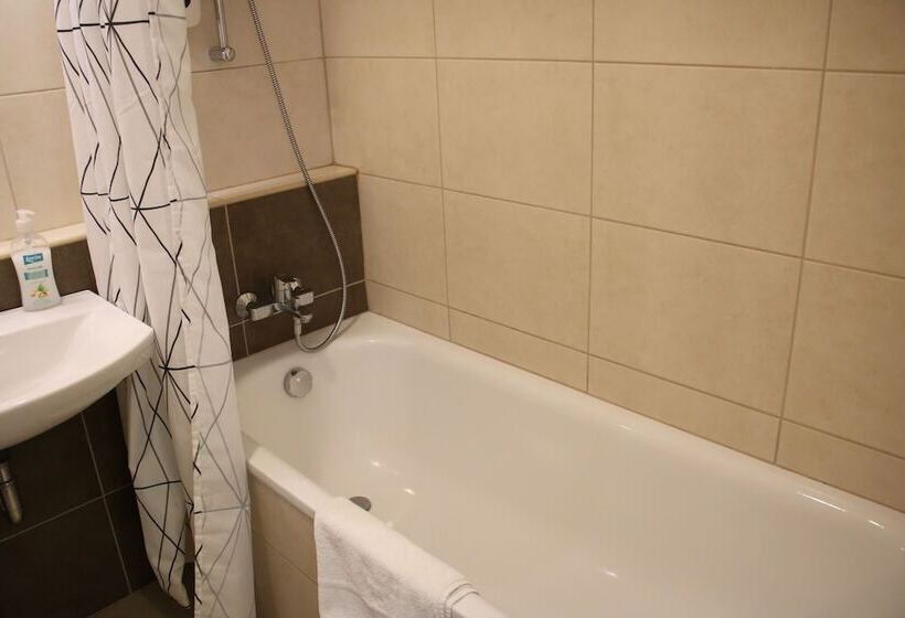 Corvin Holiday Apartments