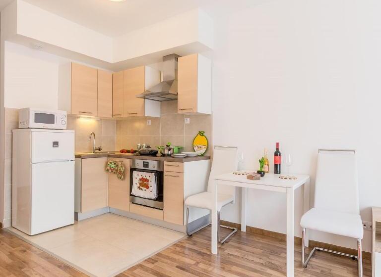 Corvin Holiday Apartments