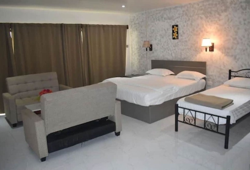 Galaxy Hotels & Apartments