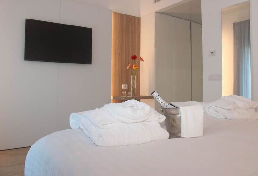 مسافرخانه Toscana Charme Resort