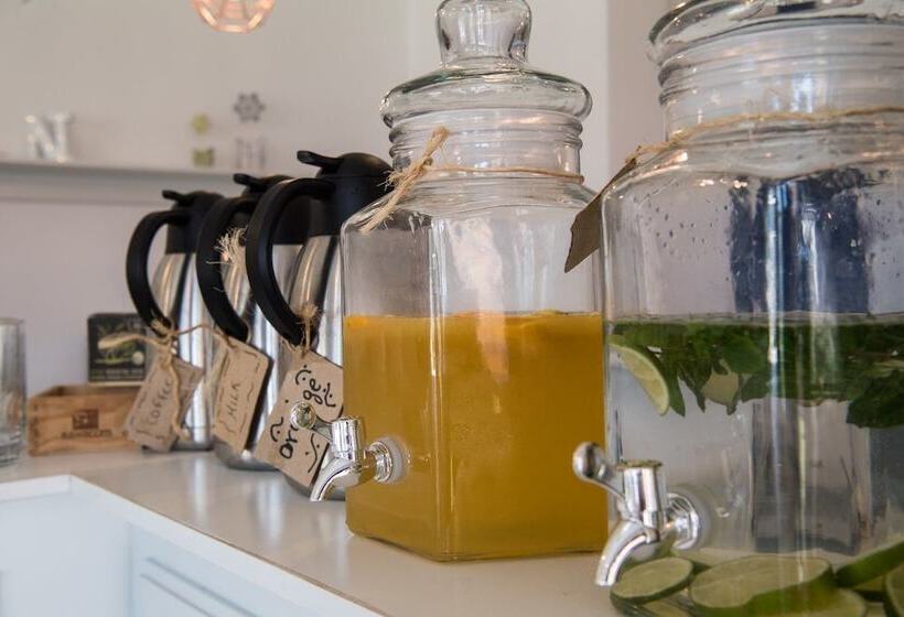 호텔 Akroyiali Resort