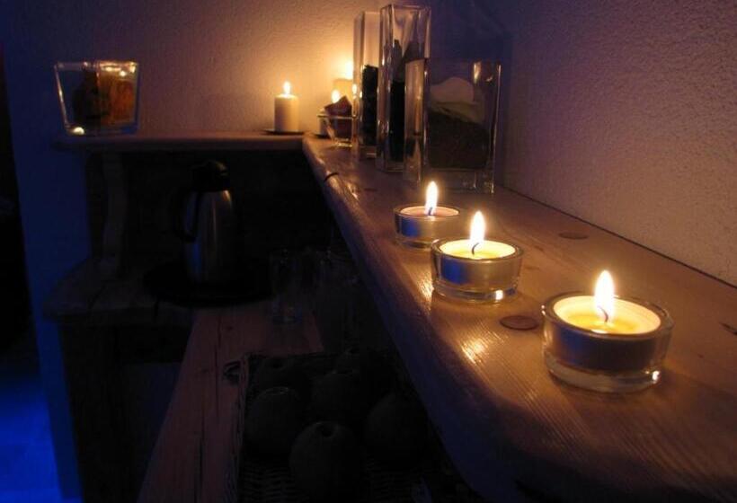 호텔 Albergo Centrale Forni