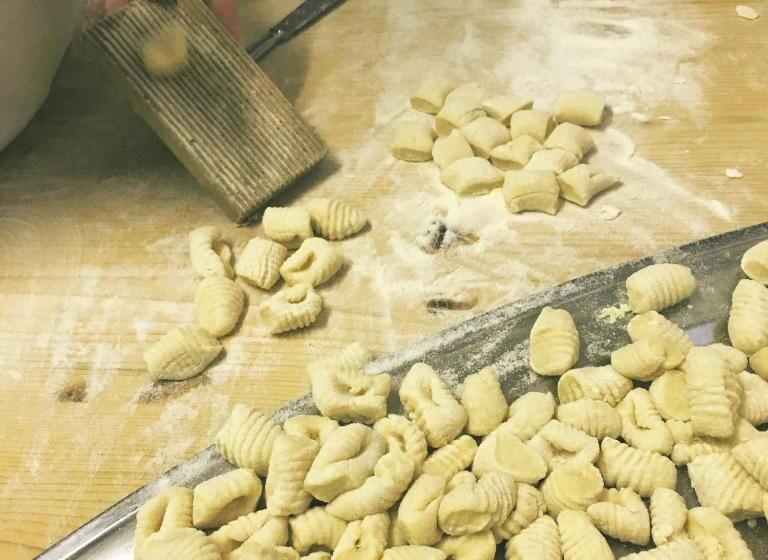 호텔 Albergo Centrale Forni