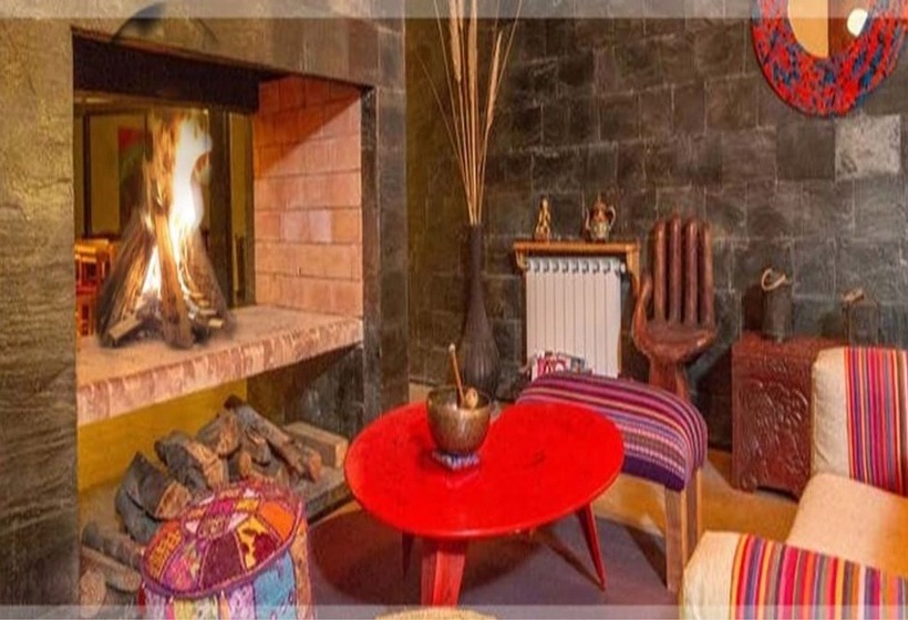 ホテル Arcanos Casa De Montaña